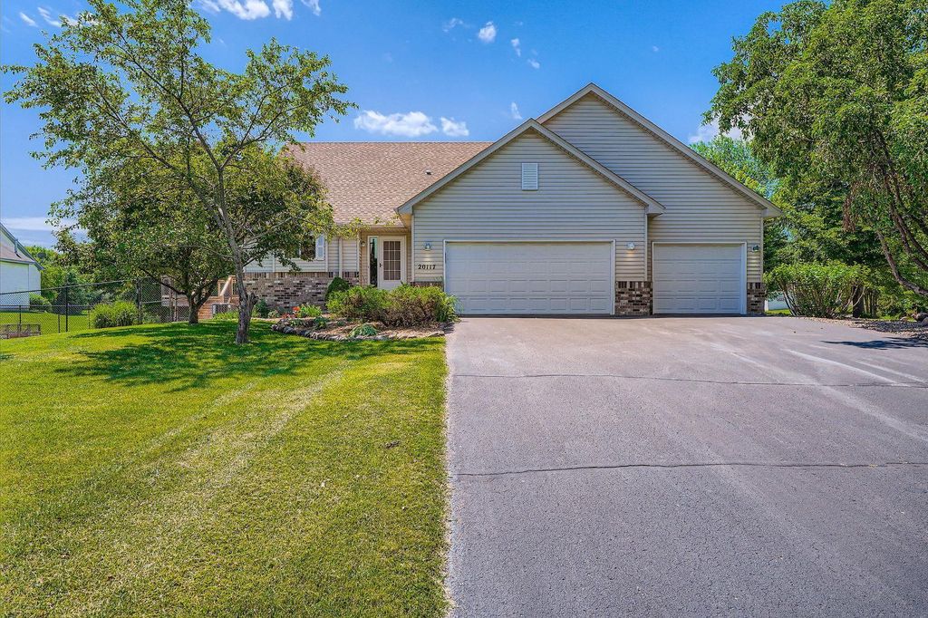 20117 Carlisle Court, Empire Twp, MN 55024