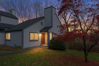 513 Pilgrim Harbor 513, Wallingford, CT 06492