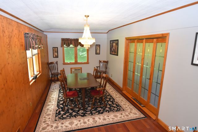 244 Chestnut Hill Road, Glastonbury, CT 06033