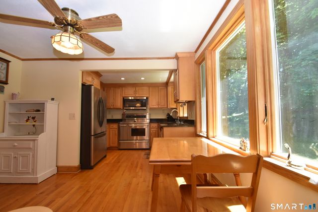 244 Chestnut Hill Road, Glastonbury, CT 06033