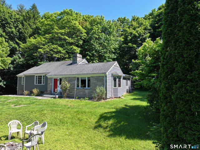 244 Chestnut Hill Road, Glastonbury, CT 06033