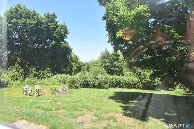 244 Chestnut Hill Road, Glastonbury, CT 06033