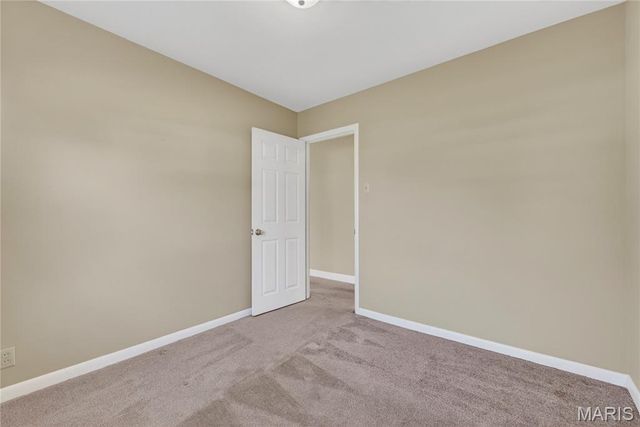 12 Ramblewood Lane, Creve Coeur, MO 63141