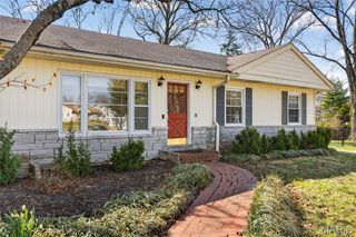 12 Ramblewood Lane, Creve Coeur, MO 63141