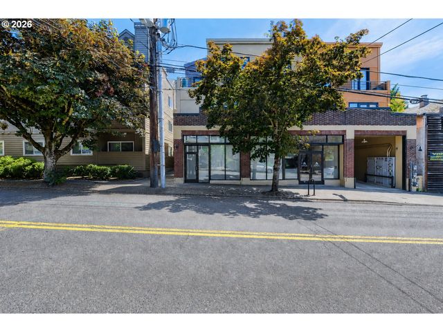 4412 S Corbett Ave North, Portland, OR 97239