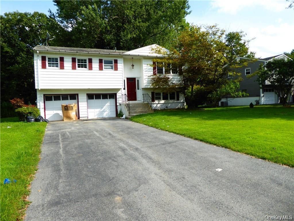 29 Dorothy Drive, Monroe, NY 10950