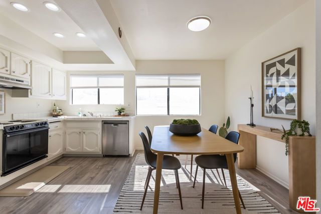 728 Ohio Avenue, Long Beach, CA 90804