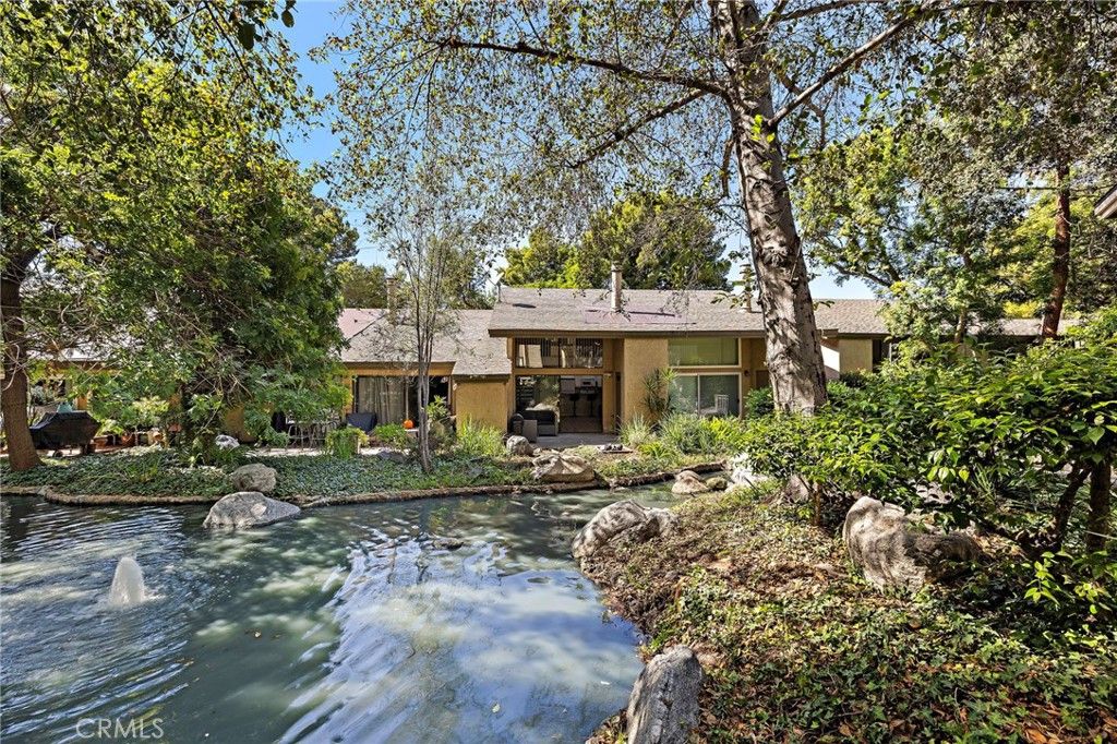 4900 E Chapman 8, Orange, CA 92869 — photo 2
