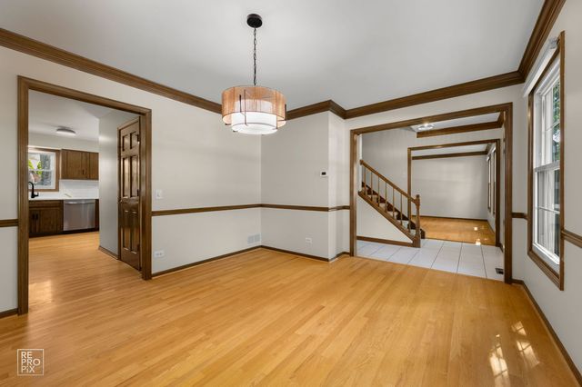 1749 E Bailey Road, Naperville, IL 60565