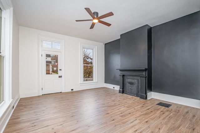 335 E 10th Street, Newport, KY 41071