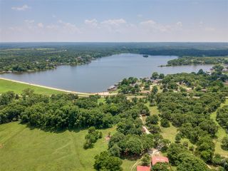 7 W Shore Drive, Arcadia, OK 73007