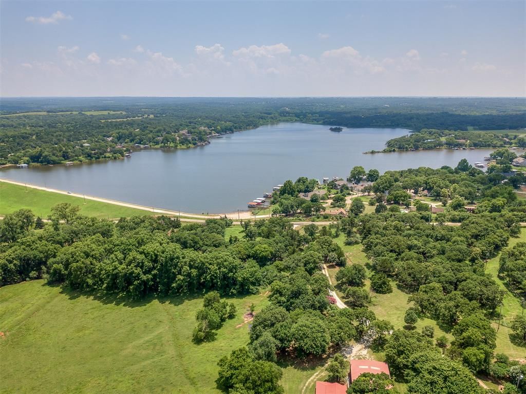7 W Shore Drive, Arcadia, OK 73007