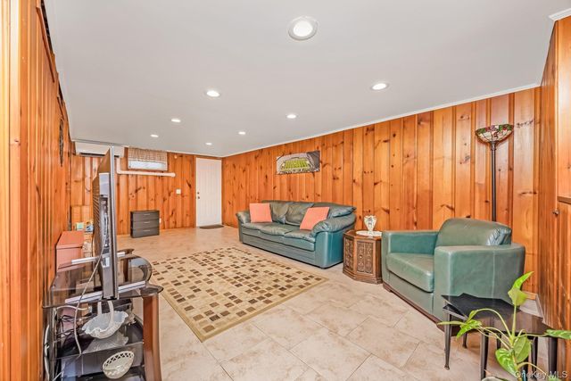 65-19 78th Street, Middle Village, NY 11379
