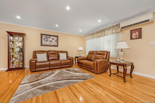 65-19 78th Street, Middle Village, NY 11379