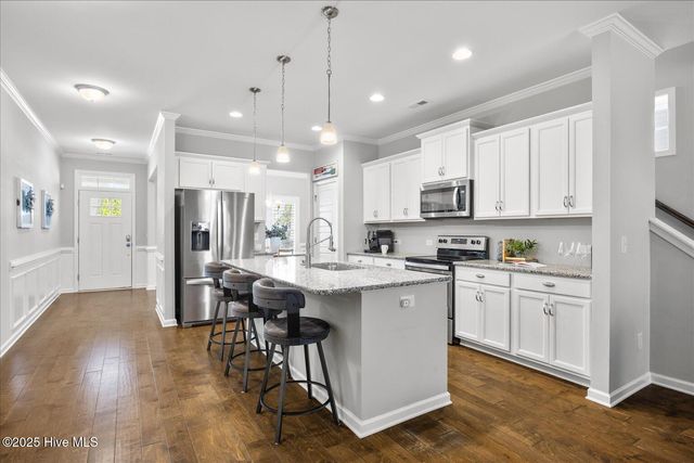 213 Downy Drive, Hampstead, NC 28443