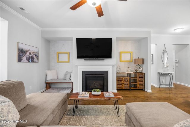 213 Downy Drive, Hampstead, NC 28443