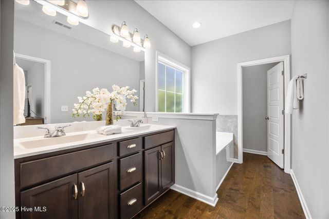 213 Downy Drive, Hampstead, NC 28443