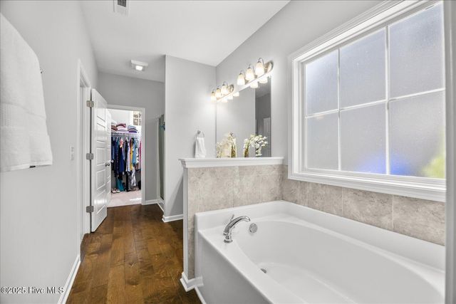 213 Downy Drive, Hampstead, NC 28443