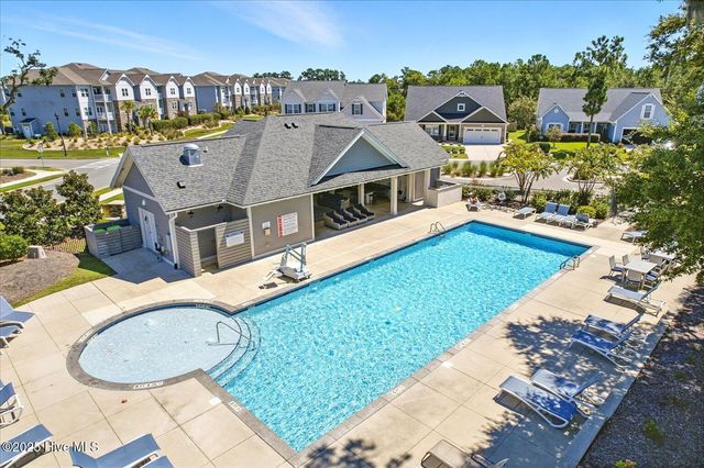 213 Downy Drive, Hampstead, NC 28443