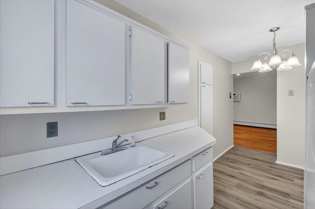 1723 E 14 Mile Road B, Birmingham, MI 48009