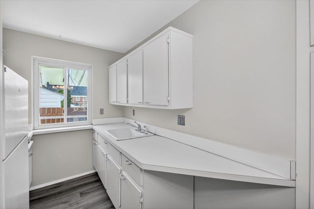 1723 E 14 Mile Road B, Birmingham, MI 48009