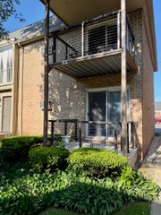 1723 E 14 Mile Road B, Birmingham, MI 48009