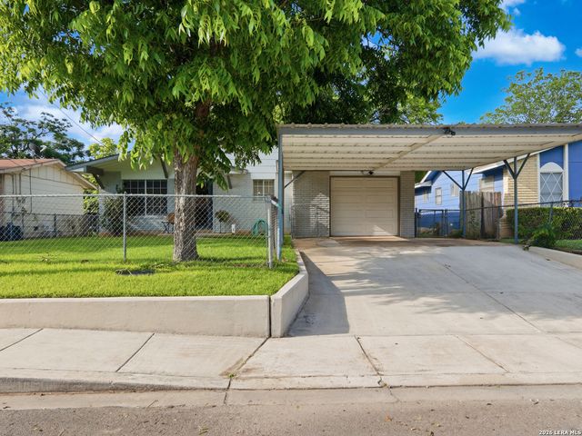 518 Fitch St, San Antonio, TX 78214