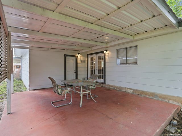 518 Fitch St, San Antonio, TX 78214