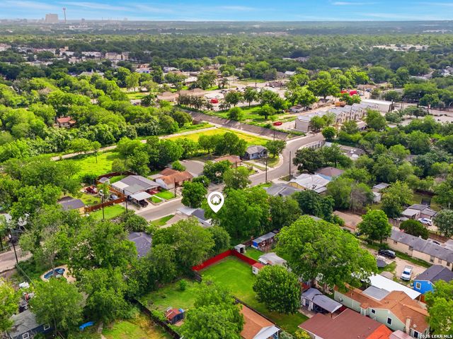 518 Fitch St, San Antonio, TX 78214