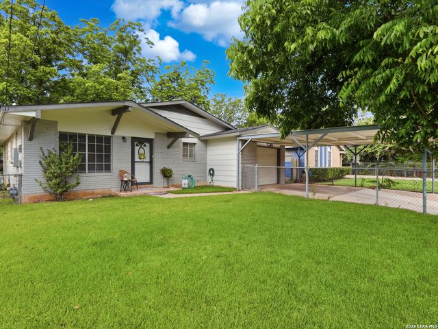 518 Fitch St, San Antonio, TX 78214