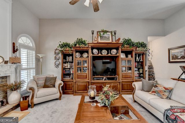 8780 Waterside Drive, Ball Ground, GA 30107