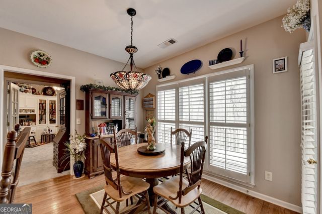 8780 Waterside Drive, Ball Ground, GA 30107