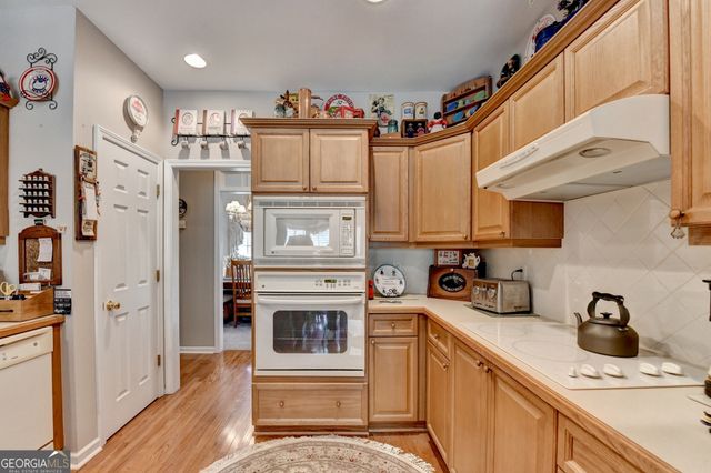 8780 Waterside Drive, Ball Ground, GA 30107