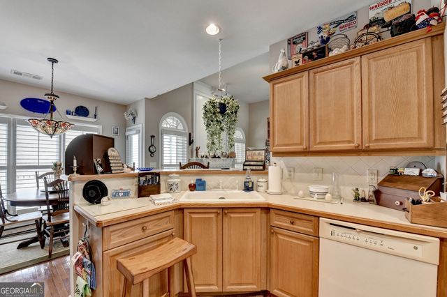 8780 Waterside Drive, Ball Ground, GA 30107