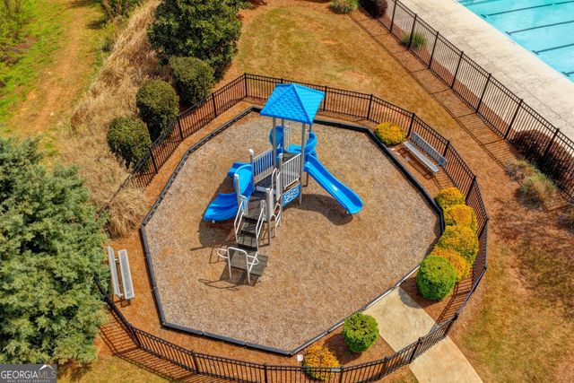 8780 Waterside Drive, Ball Ground, GA 30107