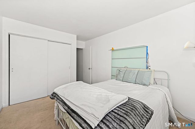 154 Cold Spring Road 5, Stamford, CT 06905