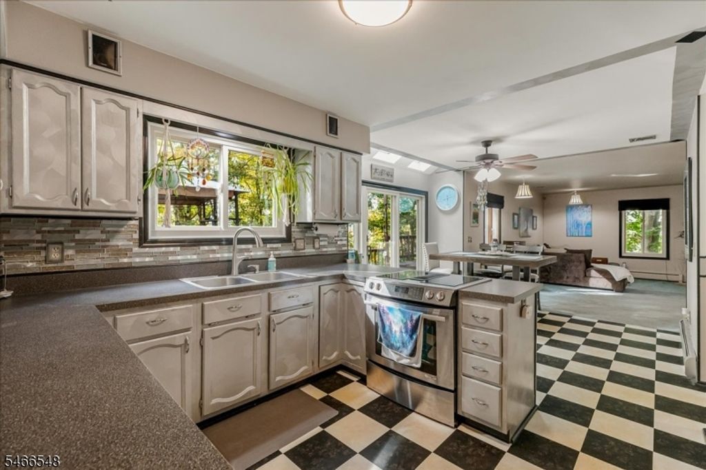 78 Knob Hill Rd, Washington Twp., NJ 07840 — photo 4