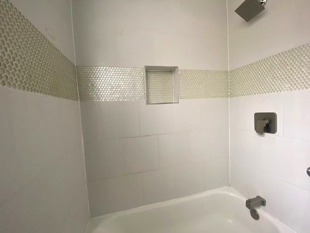 7955 S Wentworth Avenue, Chicago, IL 60620