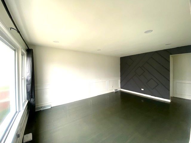 7955 S Wentworth Avenue, Chicago, IL 60620