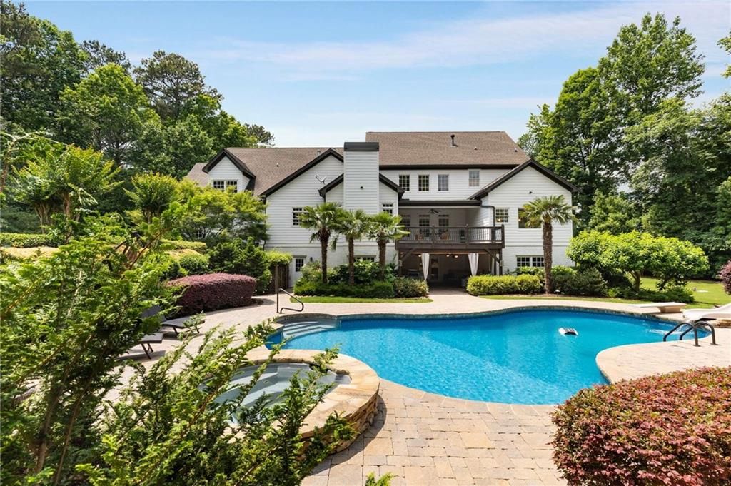 110 Hawks Bend, Canton, GA 30115
