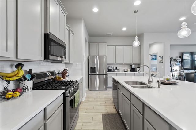 7709 Hulk Dr, Corpus Christi, TX 78414