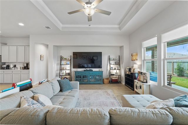 7709 Hulk Dr, Corpus Christi, TX 78414