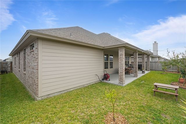 7709 Hulk Dr, Corpus Christi, TX 78414