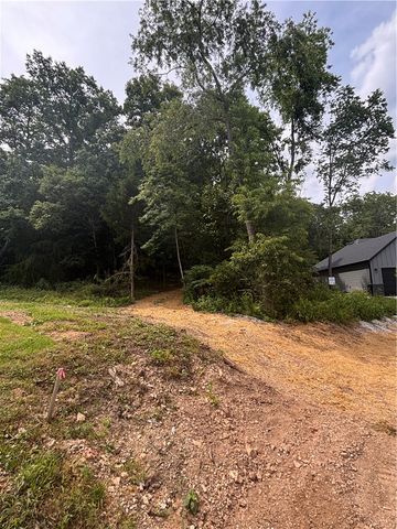 Hillborough Lane, Bella Vista, AR 72715