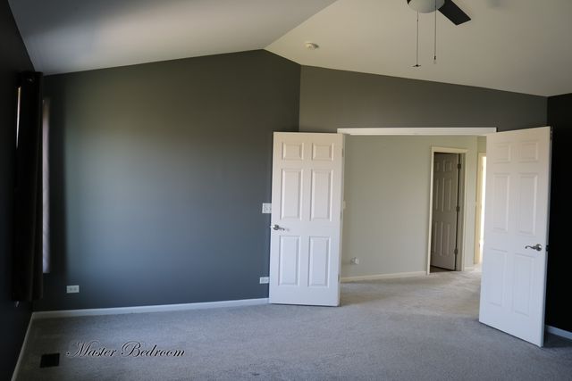 801 Parkside Lane, Yorkville, IL 60560