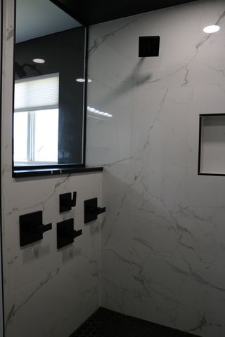 801 Parkside Lane, Yorkville, IL 60560