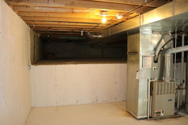 801 Parkside Lane, Yorkville, IL 60560