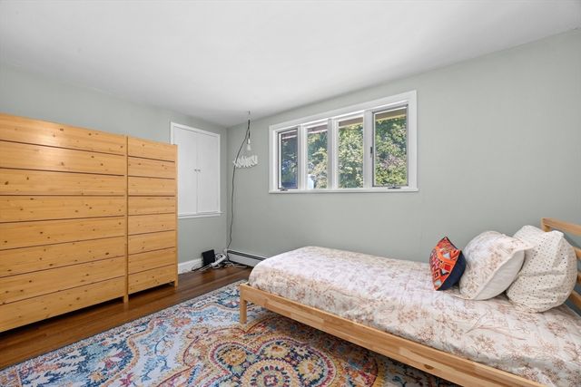 1093 Main St, Norwell, MA 02061