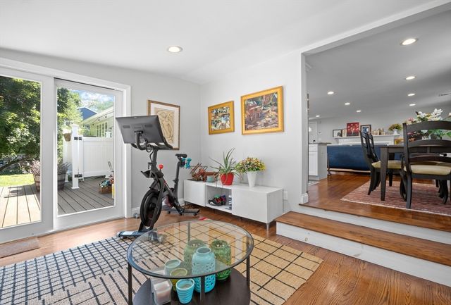 1093 Main St, Norwell, MA 02061