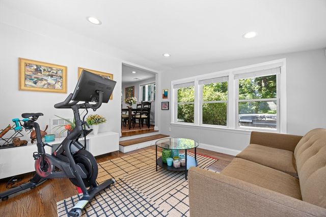 1093 Main St, Norwell, MA 02061